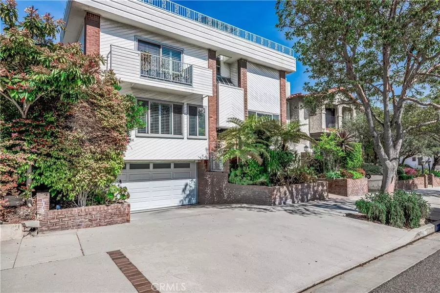 951 16th ST #2, Santa Monica, CA 90403