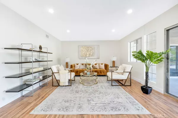 West Hills, CA 91304,7959 Woodlake AVE