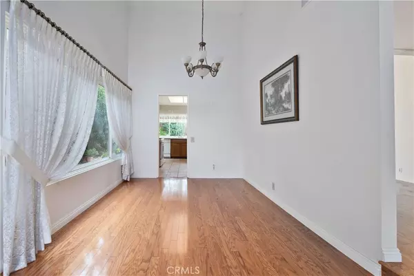 Westlake Village, CA 91362,3074 Black Hills CT