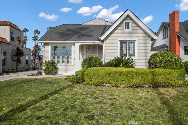 5501 S Mullen AVE, Windsor Hills, CA 90043