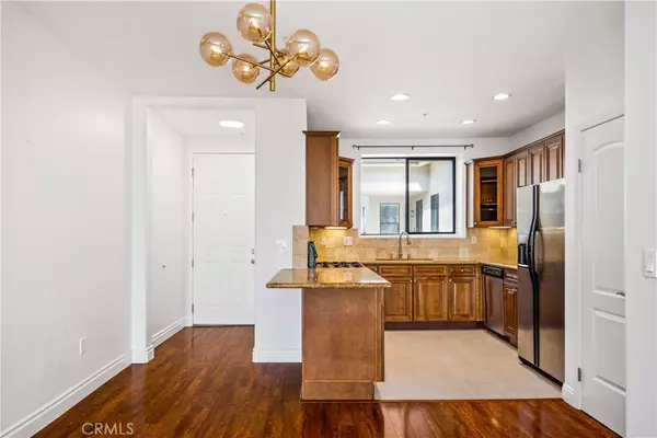 Sherman Oaks, CA 91403,4724 Kester AVE #406
