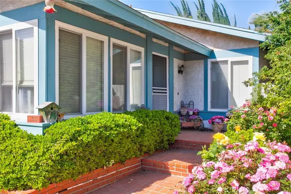 Valencia, CA 91355,24322 Dalgo DR