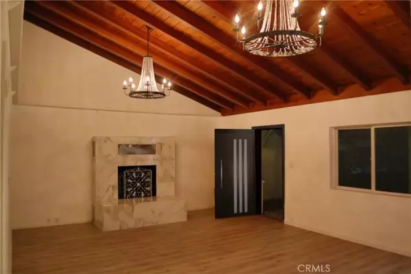 Panorama City, CA 91402,8230 Allott AVE