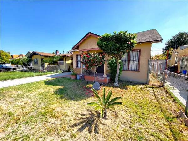 Walnut Park, CA 90255,2530 Santa Ana ST