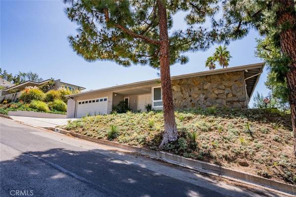 Studio City, CA 91604,11562 Dona Evita DR