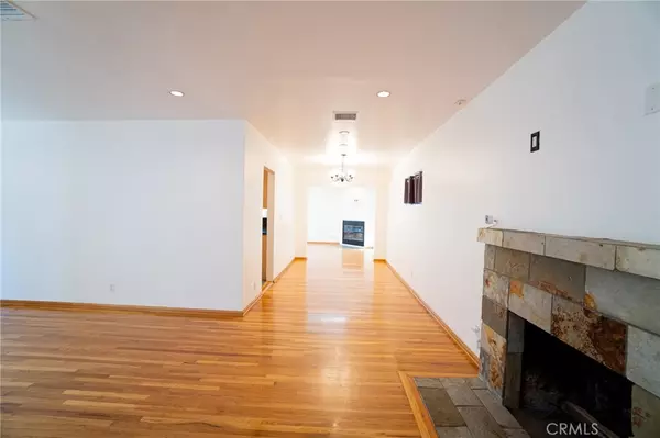 Lake Balboa, CA 91406,7007 Texhoma AVE