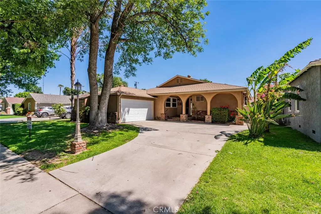 Reseda, CA 91335,6838 Enfield AVE