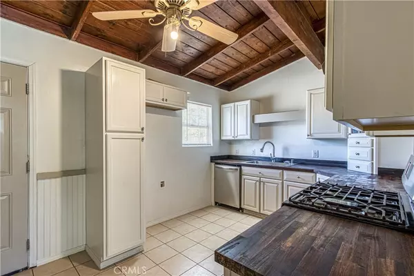 Mojave, CA 93501,15957 Jean DR