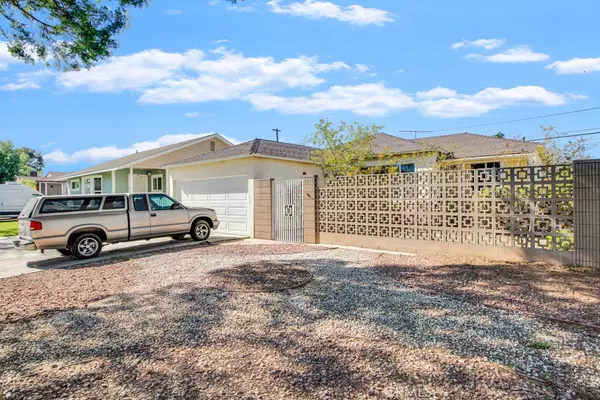 3225 Arbor RD, Lakewood, CA 90712