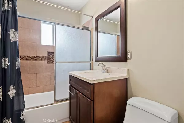 Wilmington, CA 90744,417 Mcdonald AVE