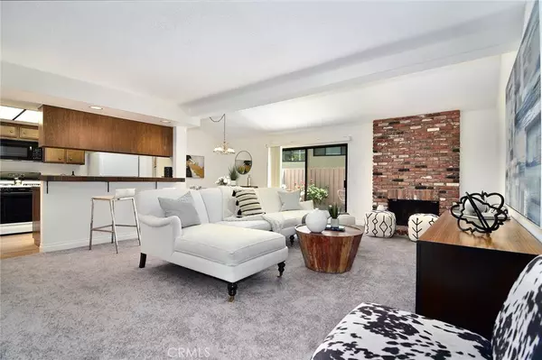 Calabasas, CA 91302,4307 Freedom DR #3