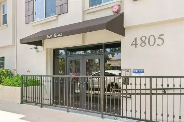 North Hollywood, CA 91601,4805 Bellflower AVE #208