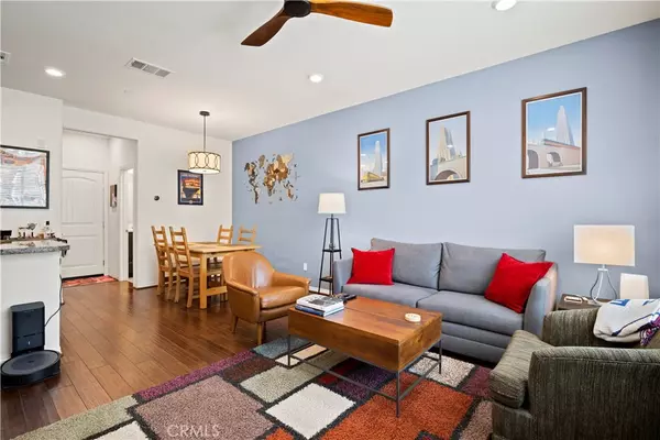 Valencia, CA 91354,28748 Calle De La Paz DR