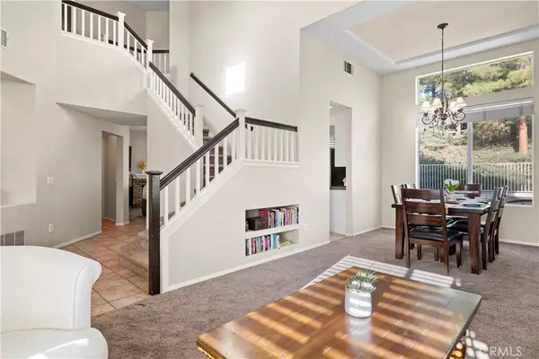 Valencia, CA 91354,27676 Deerfield LN