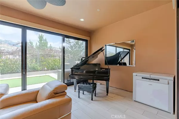 Porter Ranch, CA 91326,20411 W Arbella PL