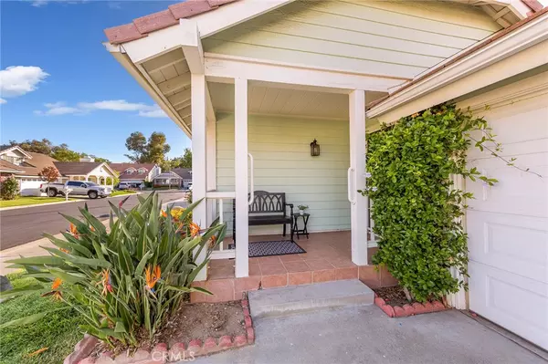 Valencia, CA 91355,24015 Rockridge CT