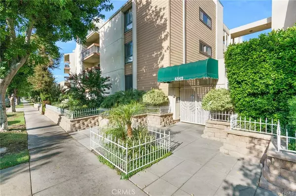 4542 Willis AVE #105, Sherman Oaks, CA 91403