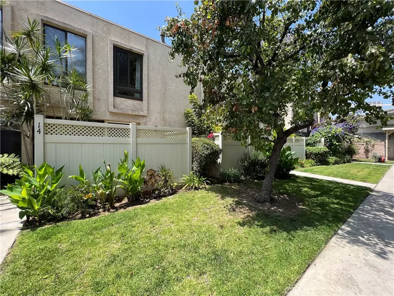 15031 Chatsworth ST #14, Mission Hills (san Fernando), CA 91345