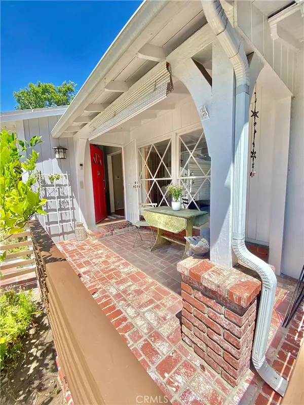 Valley Glen, CA 91401,5826 Murietta AVE