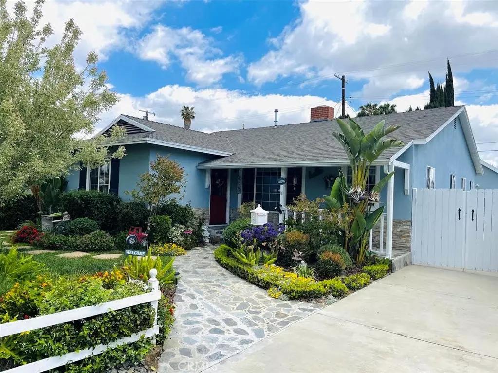 Lake Balboa, CA 91406,6560 Densmore AVE
