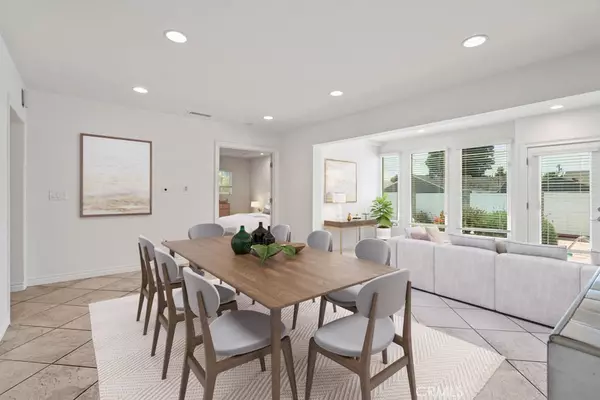 Lake Balboa, CA 91406,8055 Aldea AVE