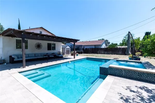 Winnetka, CA 91306,8357 Jumilla AVE