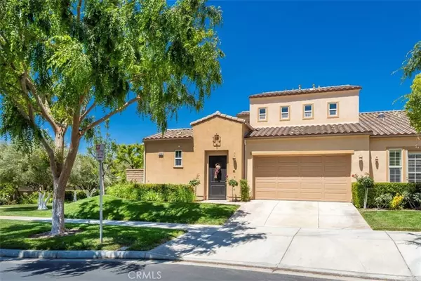 28285 River Trail LN, Valencia, CA 91354