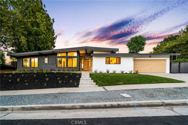 5838 Lockhurst DR, Woodland Hills, CA 91367