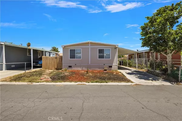 3300 W 15th ST #286, Rosamond, CA 93560