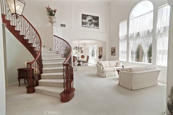 Glendale, CA 91206,2743 Sleepy Hollow PL