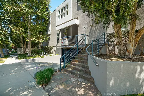 Studio City, CA 91604,12917 Valleyheart DR #9