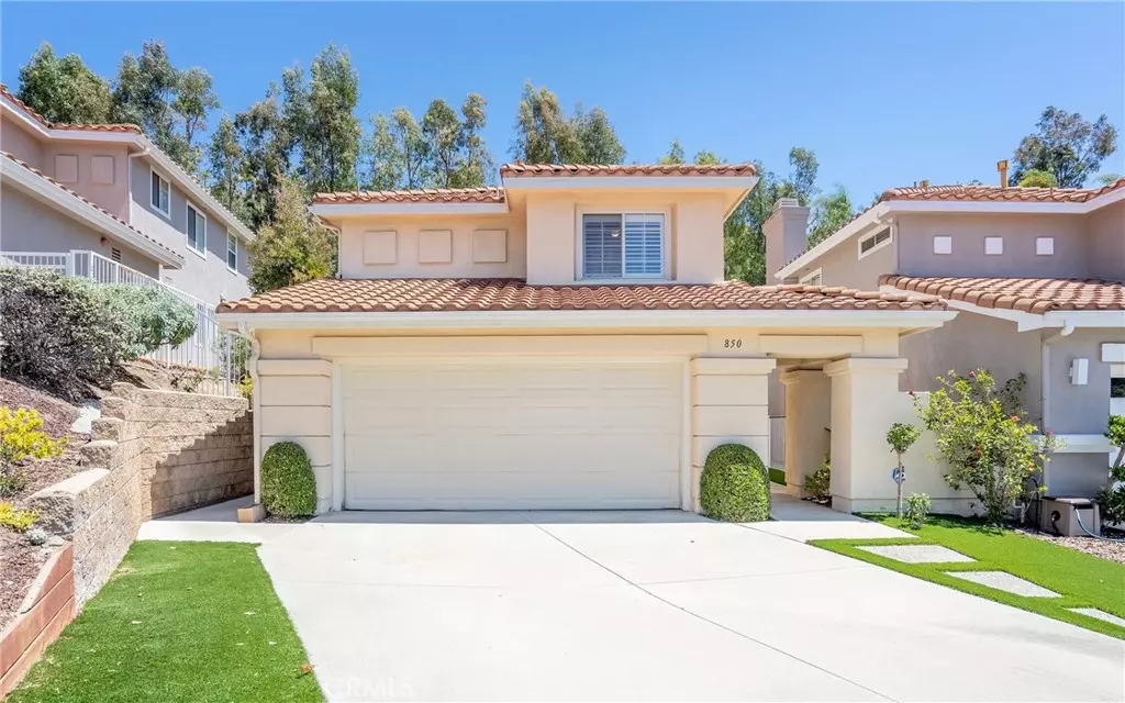Glendale, CA 91208,850 Calle La Primavera