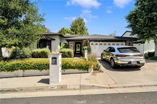 26047 Redbluff DR, Calabasas, CA 91302