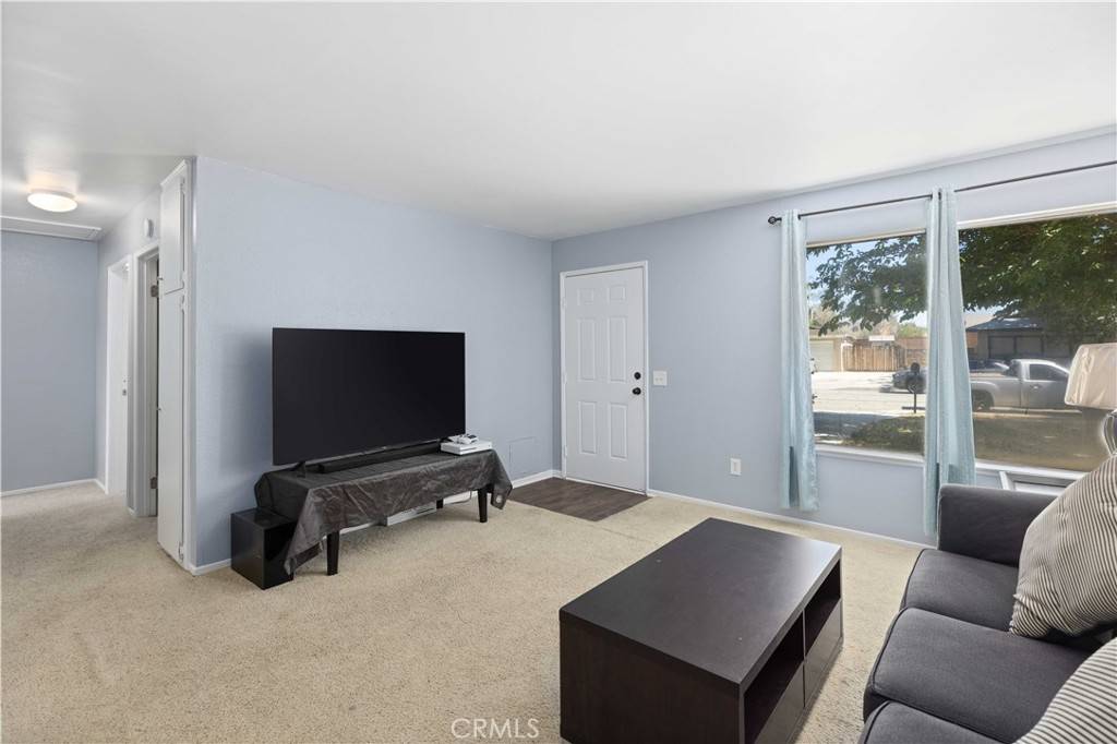 Lancaster, CA 93536,2319 W Avenue K15