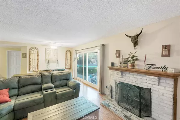 Canyon Country, CA 91351,20338 Fairweather ST