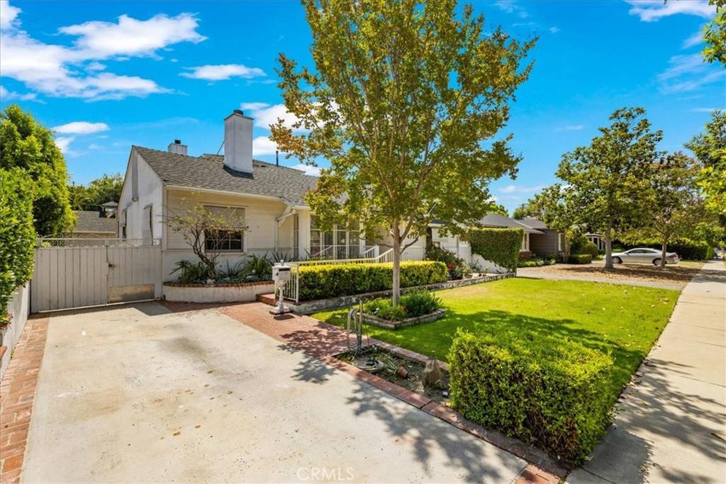 4710 Willowcrest AVE, Toluca Lake, CA 91602