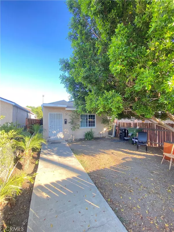 13378 Louvre ST, Pacoima, CA 91331