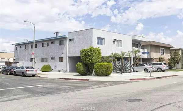 Van Nuys, CA 91406,7337 Woodley AVE
