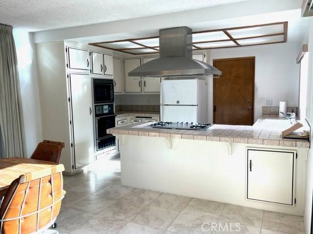 Montclair, CA 91763,5132 Benito ST