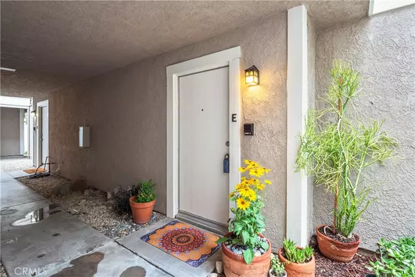 Castaic, CA 91384,31319 The Old RD #E