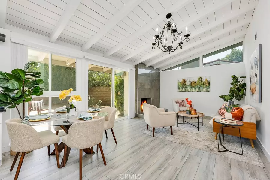 8341 Delco AVE, Winnetka, CA 91306