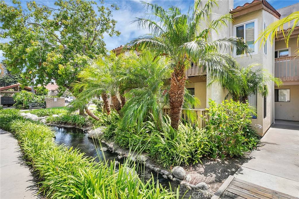 Huntington Beach, CA 92649,16542 Blackbeard LN #101