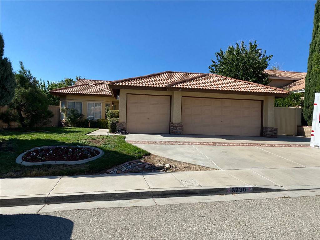 3030 Chuckwagon RD, Palmdale, CA 93550