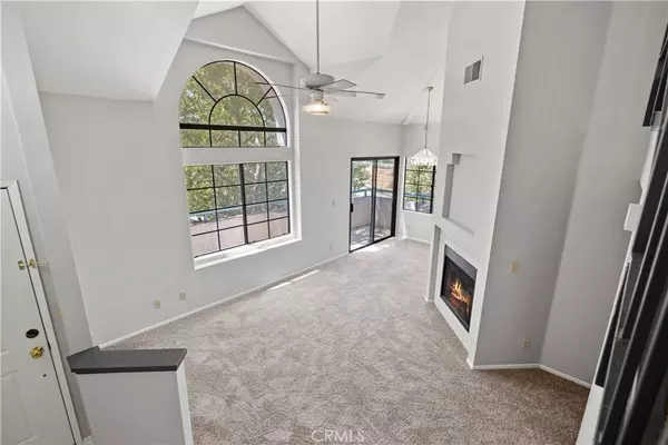 Canyon Country, CA 91387,18113 Erik CT #432