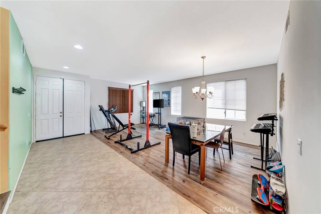 Lancaster, CA 93536,6112 Oak Fence LN