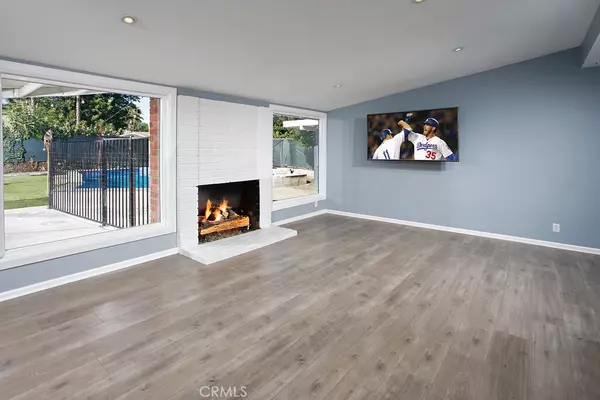 Reseda Ranch, CA 91335,19345 Strathern ST