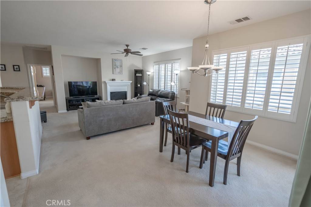 Valencia, CA 91354,28705 Verona DR #64