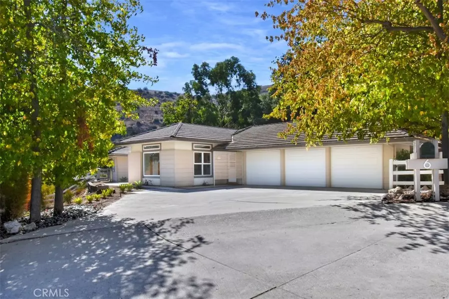 6 Buckskin CT, Bell Canyon, CA 91307