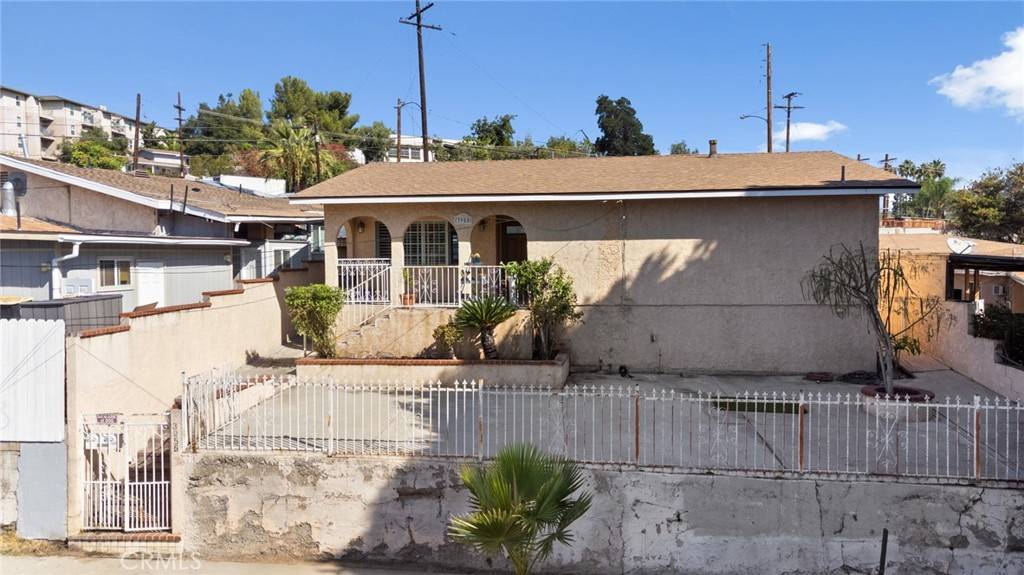 Los Angeles, CA 90063,3955 Gleason ST