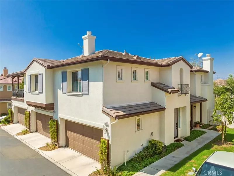 28027 Serra LN, Valencia, CA 91355